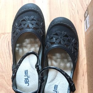 JBU wildflower sandal by Jambu, size 9, black
